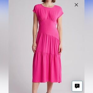Elegant Tash + Sophie Women’s Hot Pink Tiered  Midi Dress Size XS NWT